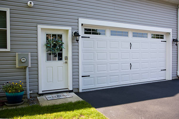 24/7 Emergency Garage Door Panel Replacement experts in San Francisco, CA